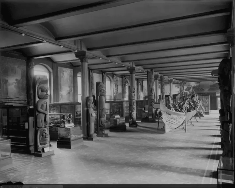 Site documentation — AMNH Northwest Coast Hall — View 2