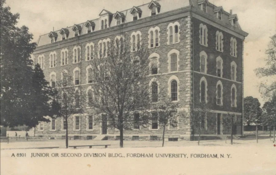 Site documentation — Fordham Hughes Hall — View 3